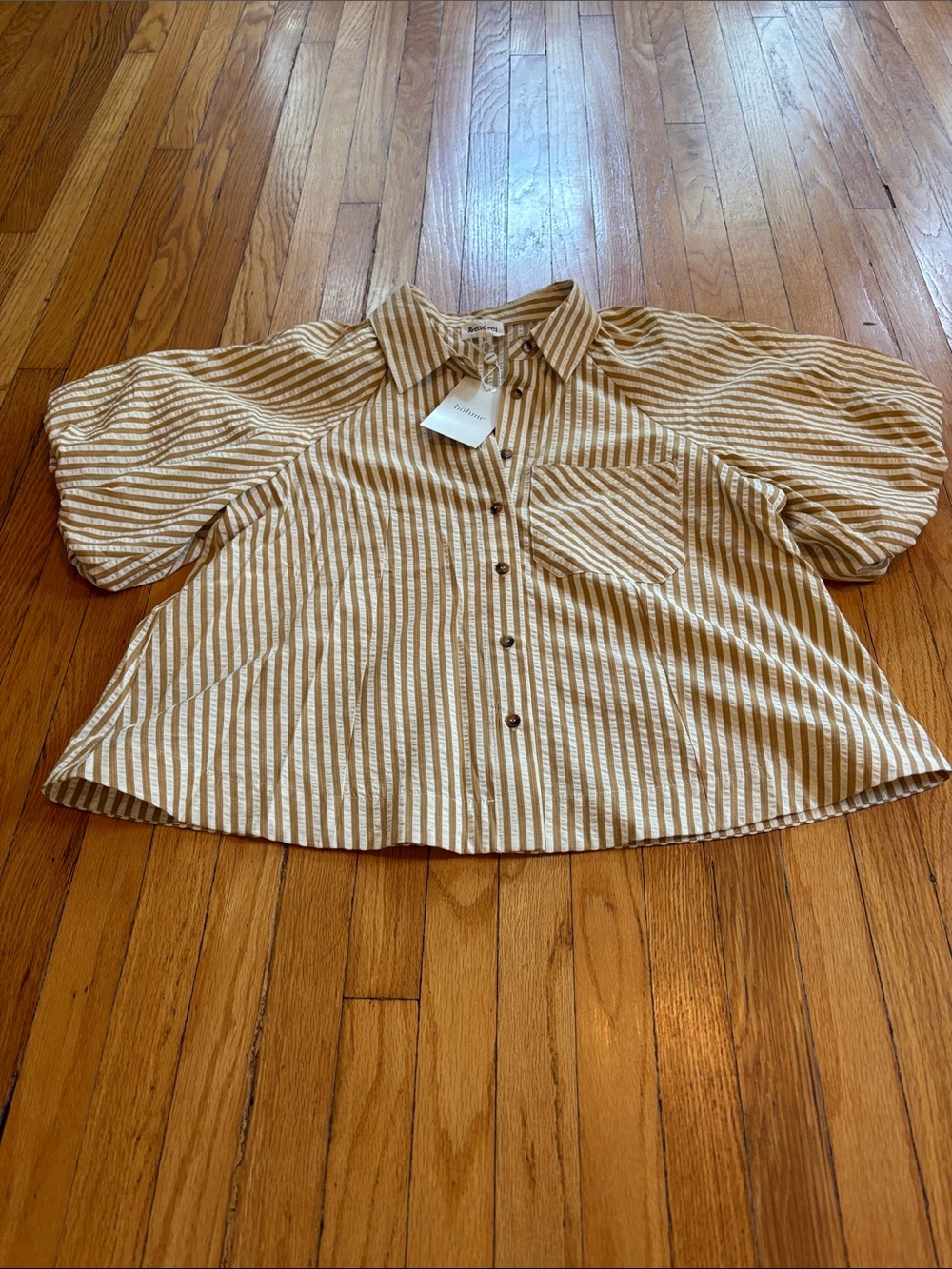 Striped Button-Front Puff Sleeve blouse. Bohme size medium - Picture 4 of 4